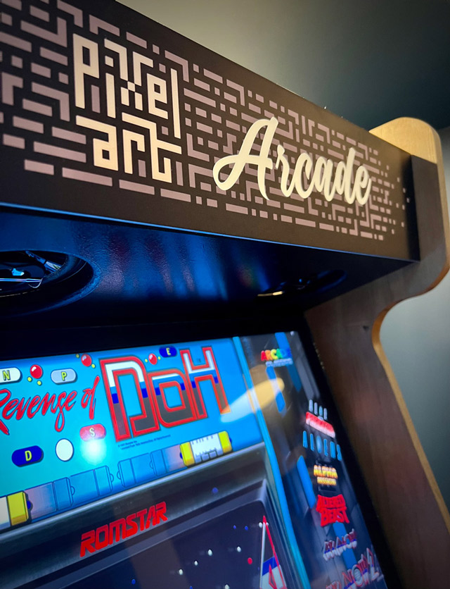 pixel art cafe arcade
