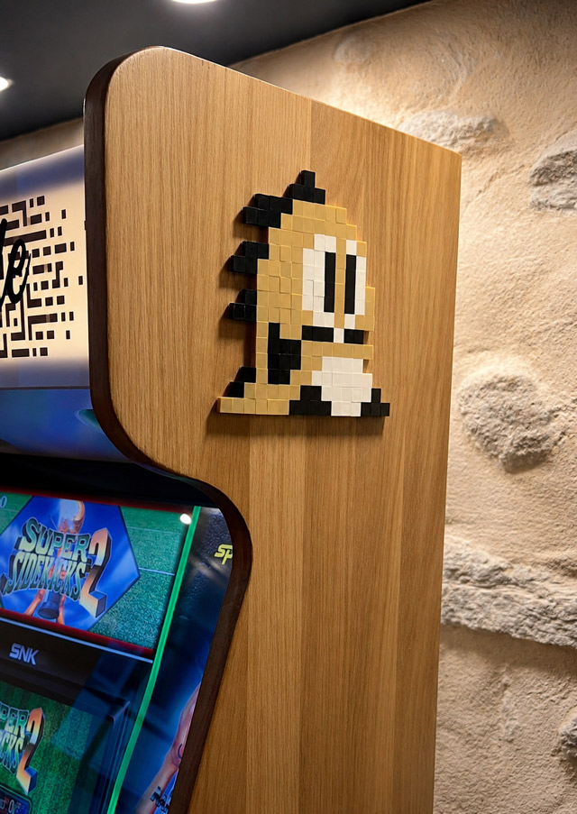 pixel art cafe arcade